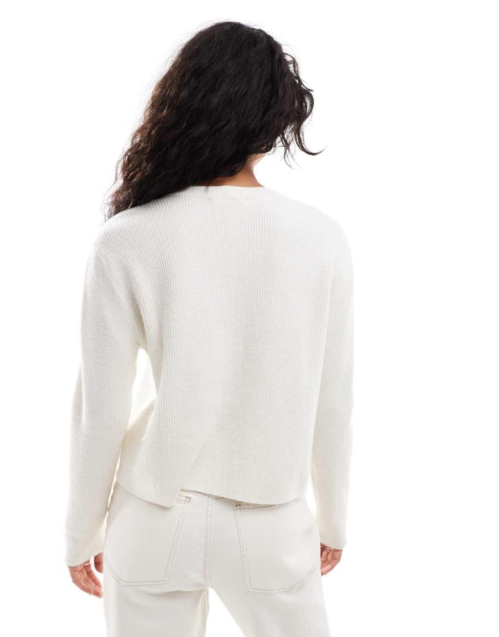Stradivarius cardigan in white Product Image