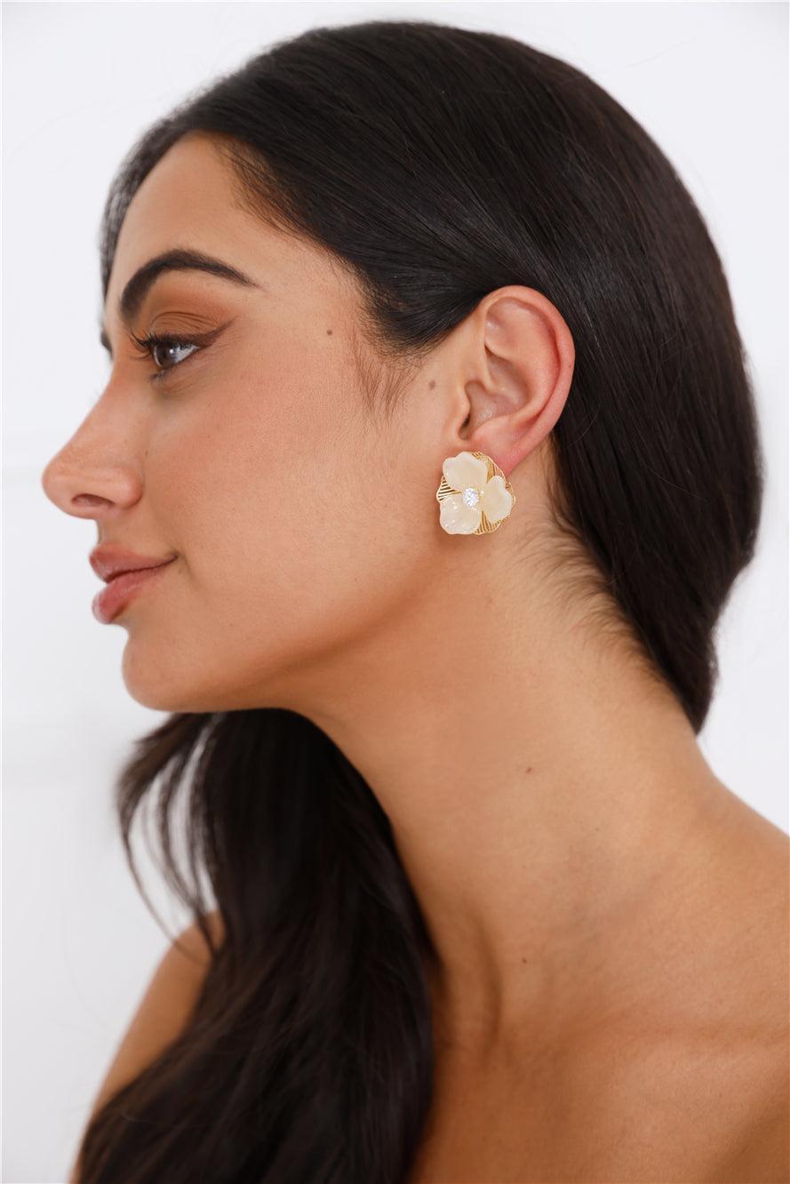 18k Gold Plated Delicate Petals Earrings Gold Product Image