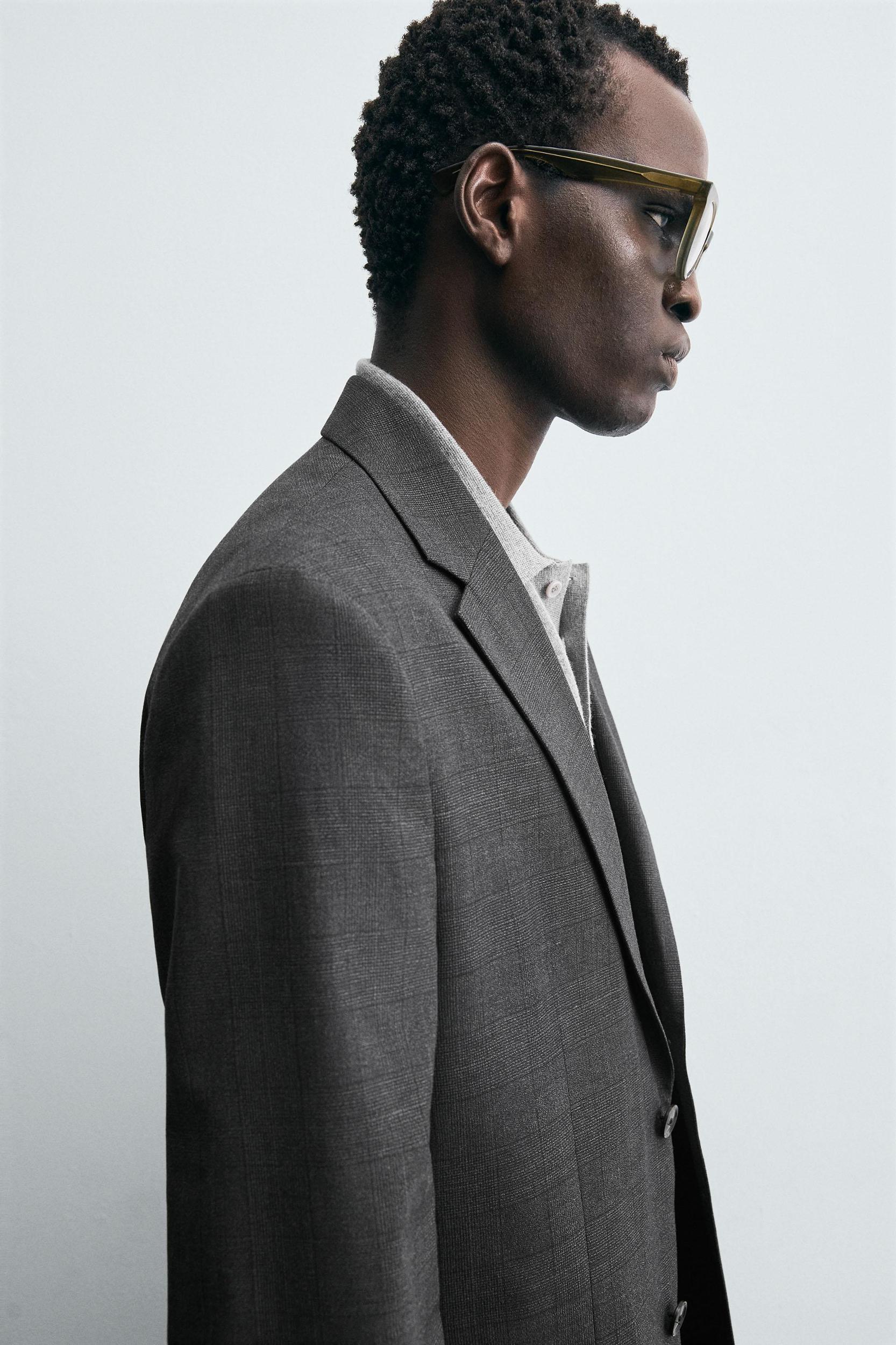PLAID SUIT BLAZER Product Image
