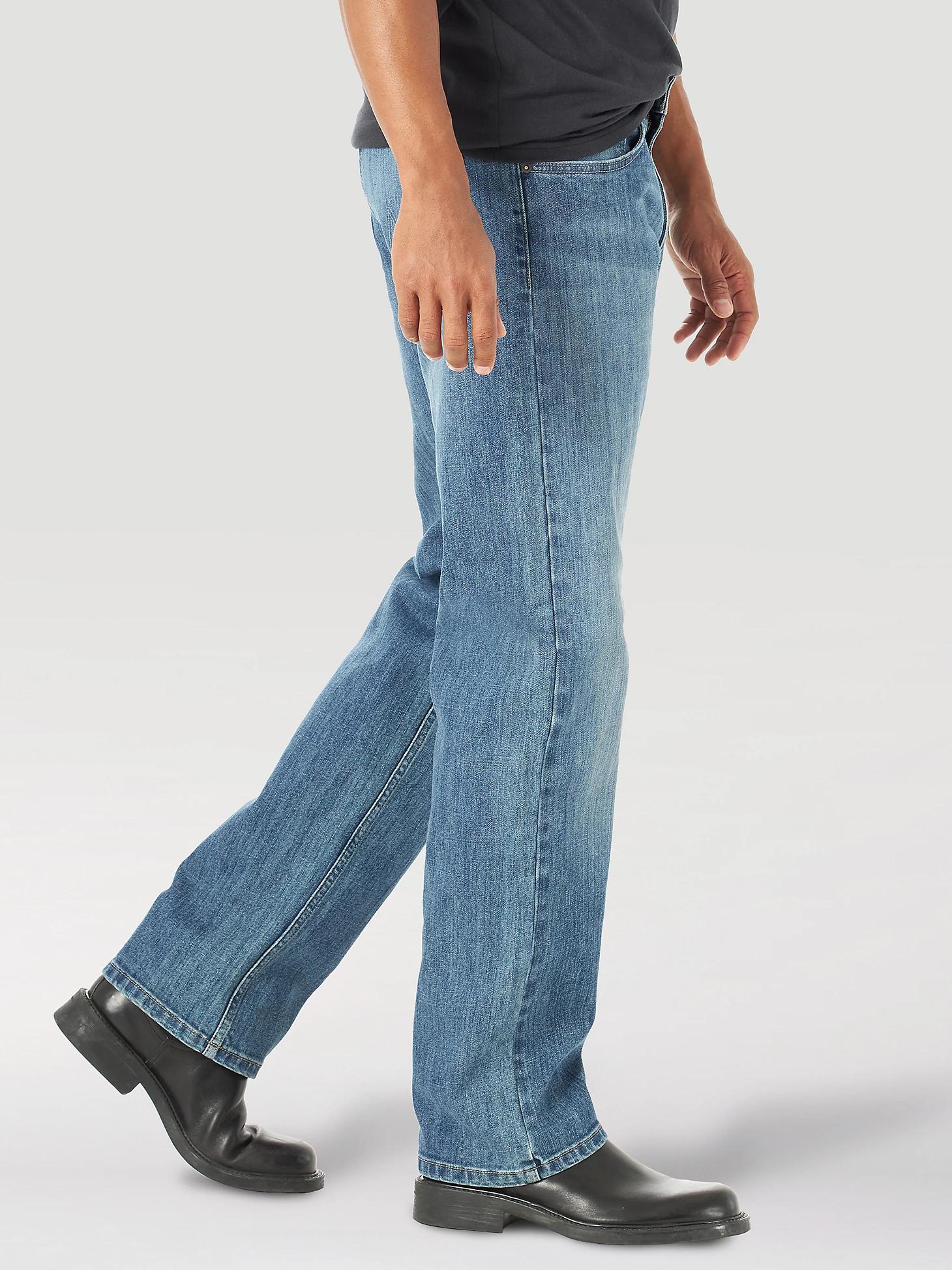 Men's Regular Fit Flex Jean | Men's JEANS | Wrangler® Product Image