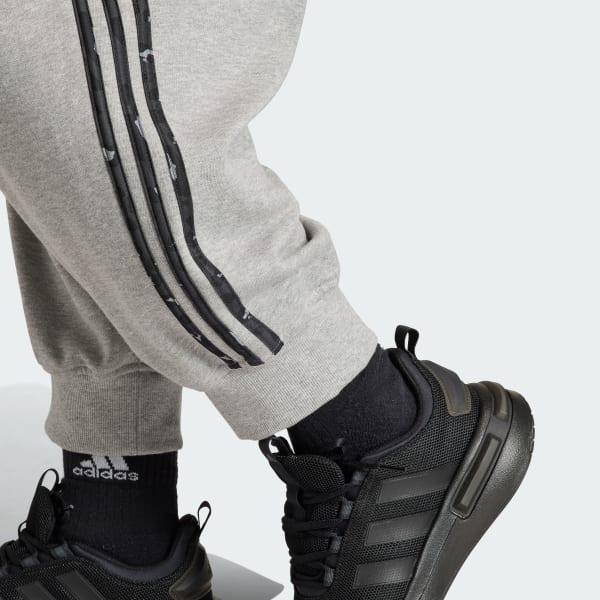 Essentials 3-Stripes Animal-Print 7/8 Pants (Plus Size) Product Image