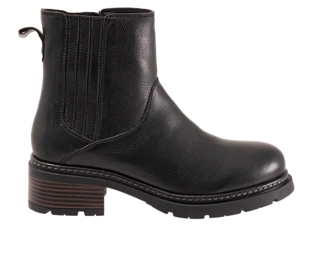 Women's Softwalk Novato Heeled Booties Product Image