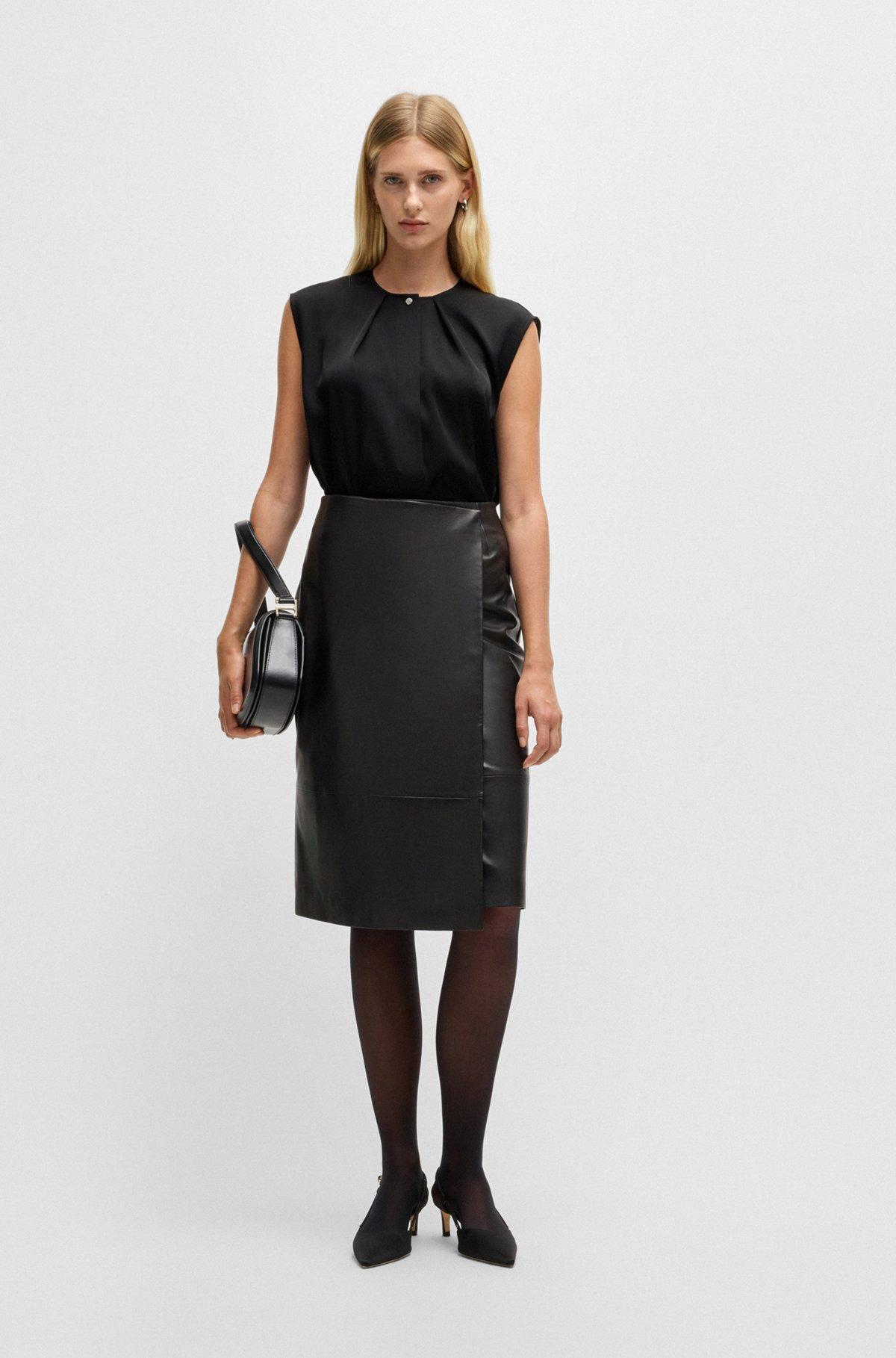 Fitted sleeveless blouse in stretch silk with concealed placket Product Image