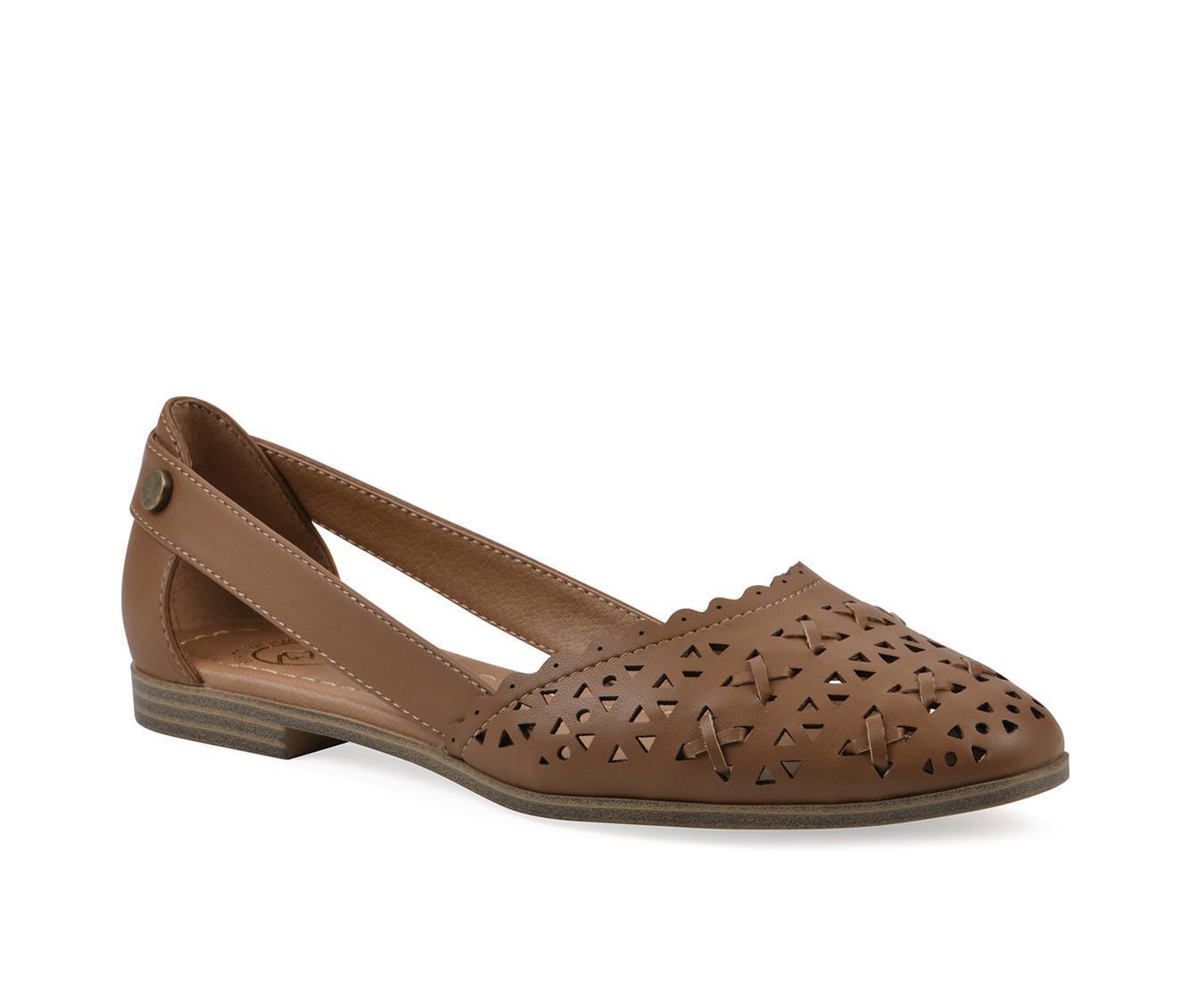 Women's White Mountain Nobler Flats Product Image