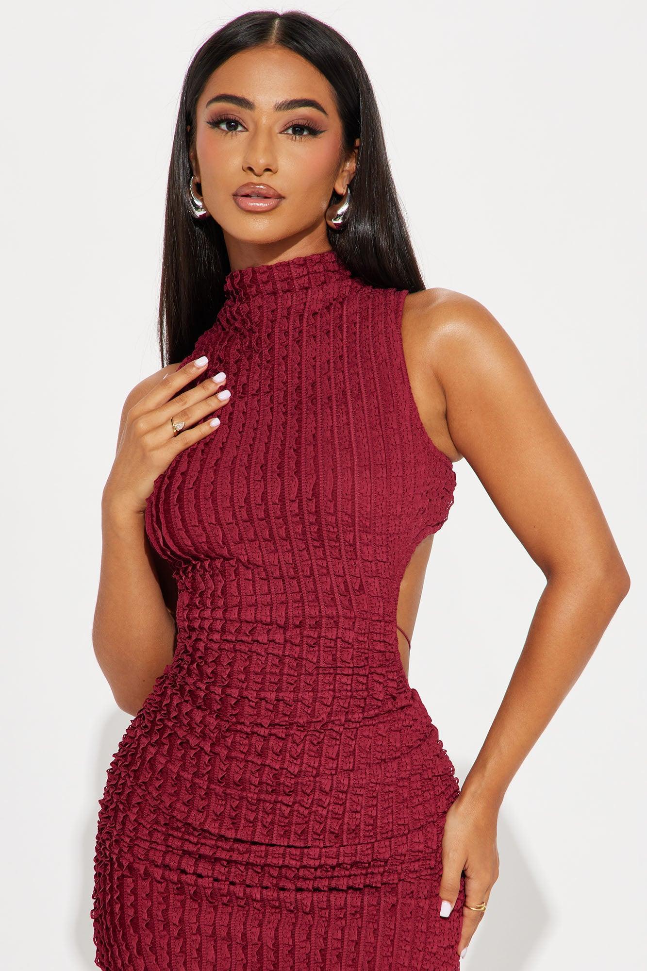 Annie Textured Maxi Dress - Burgundy Product Image