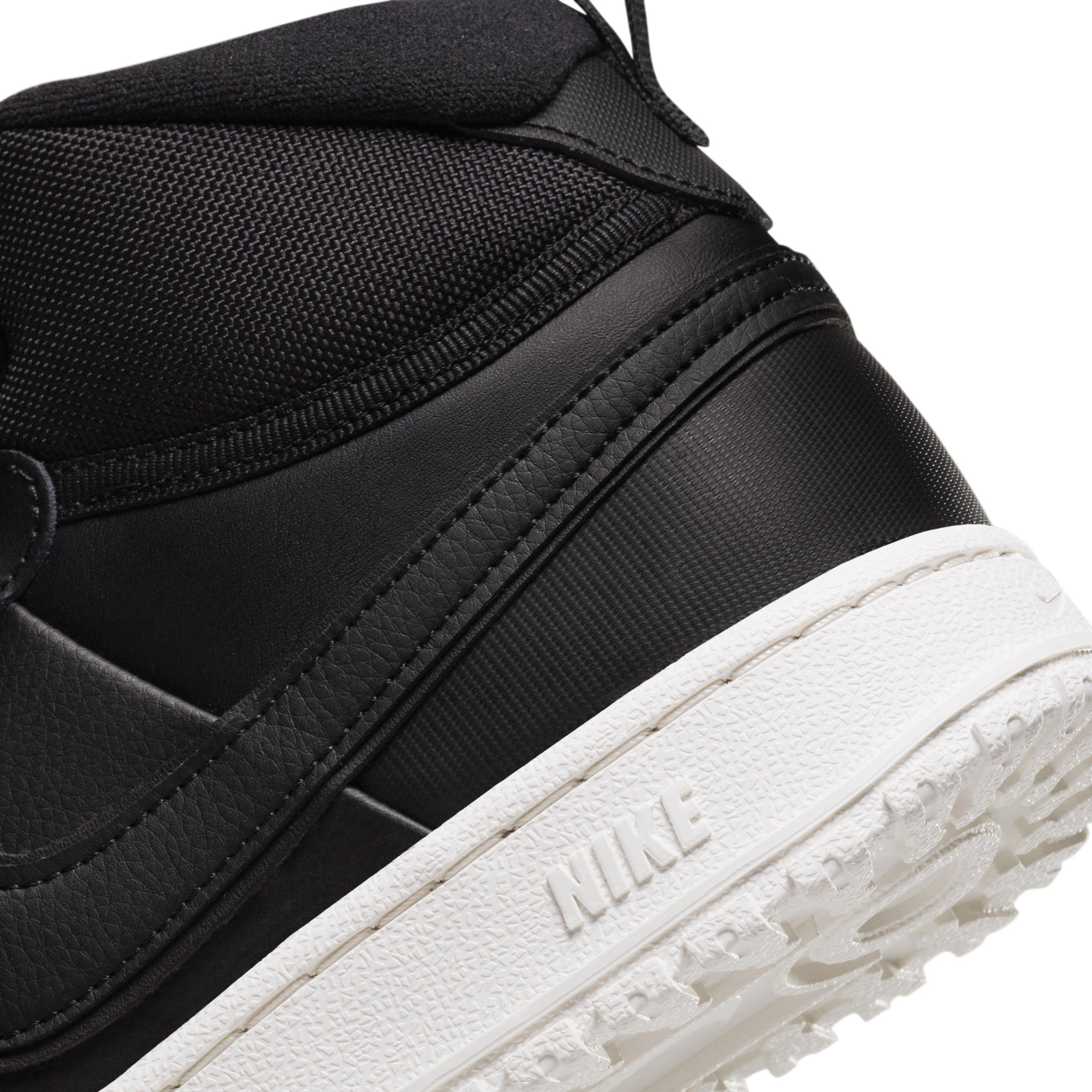 Nike Men's Court Vision Mid Winterized Shoes Product Image