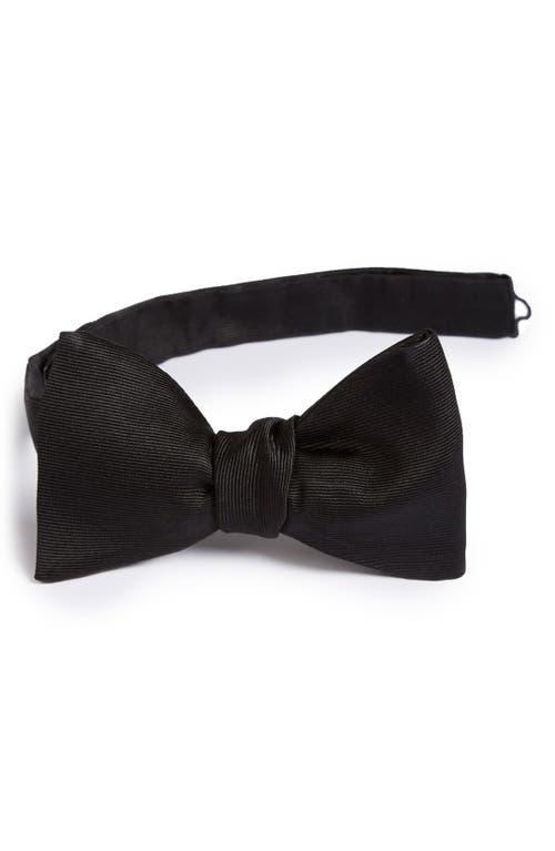 Mens Grosgrain Silk Pre-Tied Bow Tie Product Image
