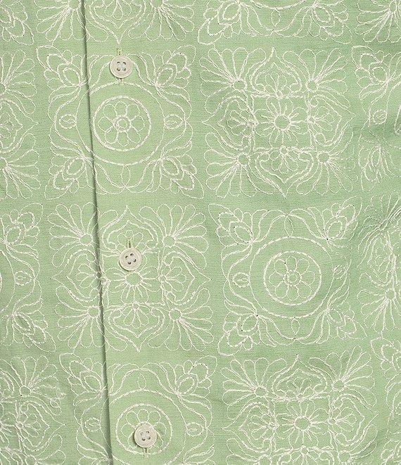 Murano From The Garden Collection Slim Fit Allover Embroidered Short Sleeve Woven Convertible Camp Shirt Product Image