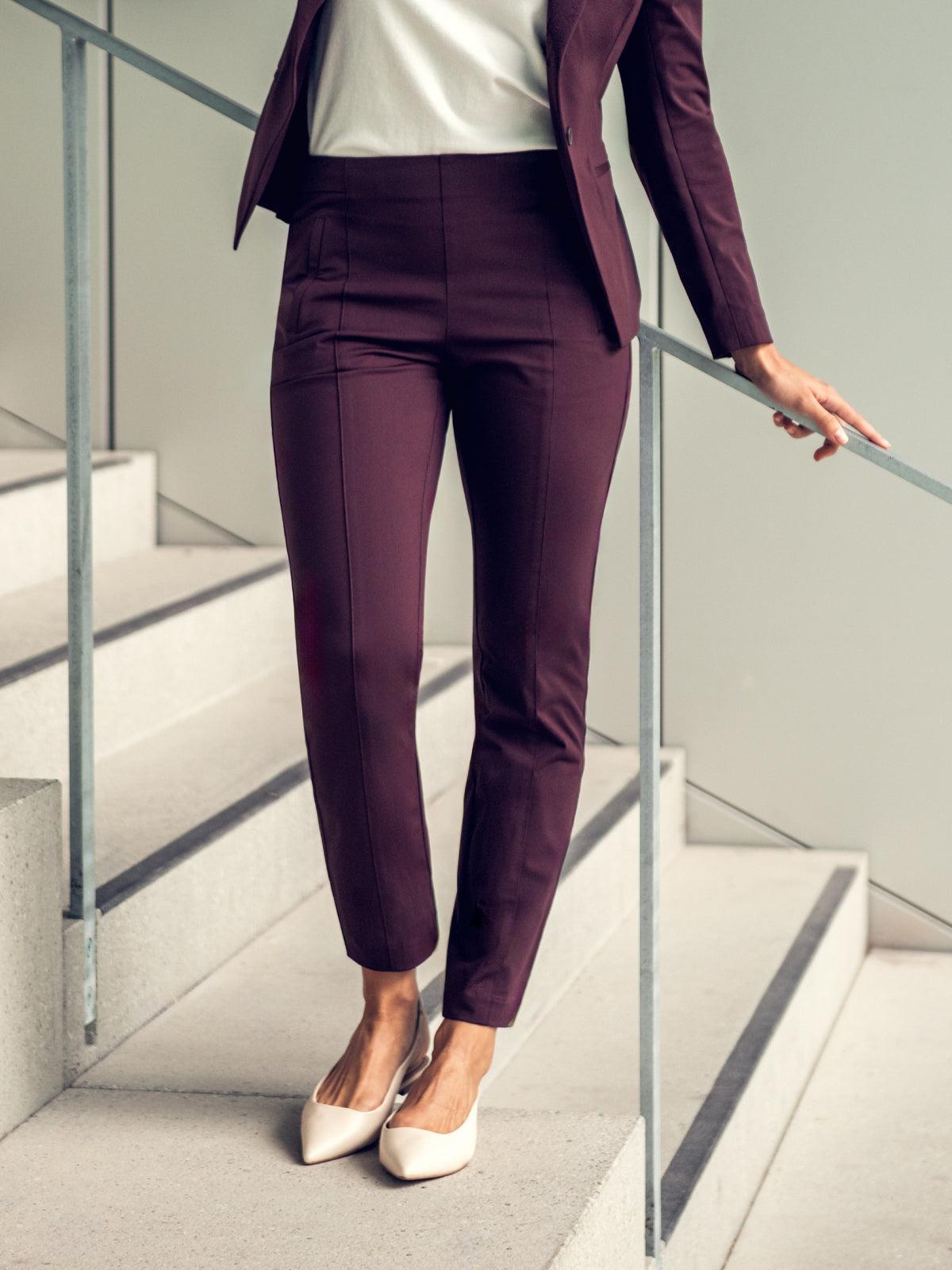 Women's Kinetic Pintuck Pant Product Image