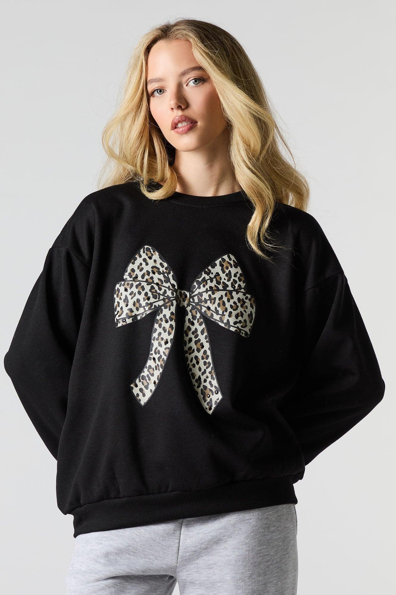 Oversized Cutesy Graphic Rhinestone Fleece Sweatshirt Female Product Image