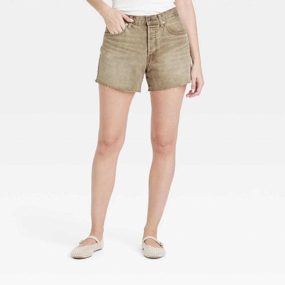Women's Mid-Rise 90's Baggy Shorts - Universal Thread™ Brown 6: Relaxed Fit, Frayed Hem, 4" Inseam, Machine Washable Product Image
