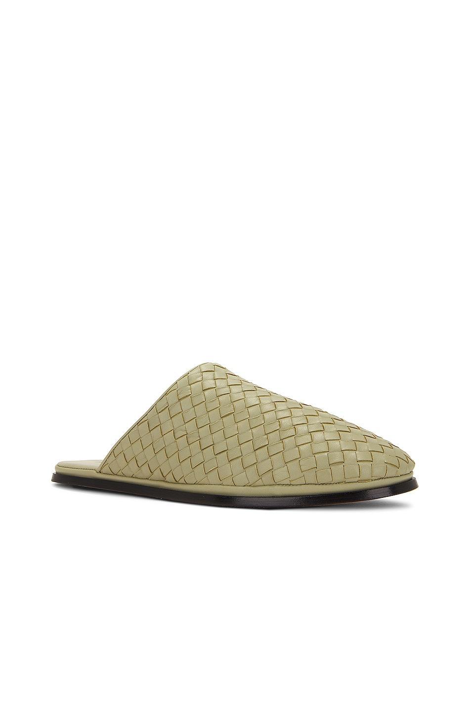 Bottega Veneta Mens Sunday Intrecciato Slippers Product Image