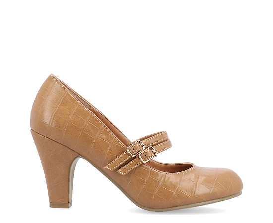 Journee Collection Womens Windy Wide Pump Product Image