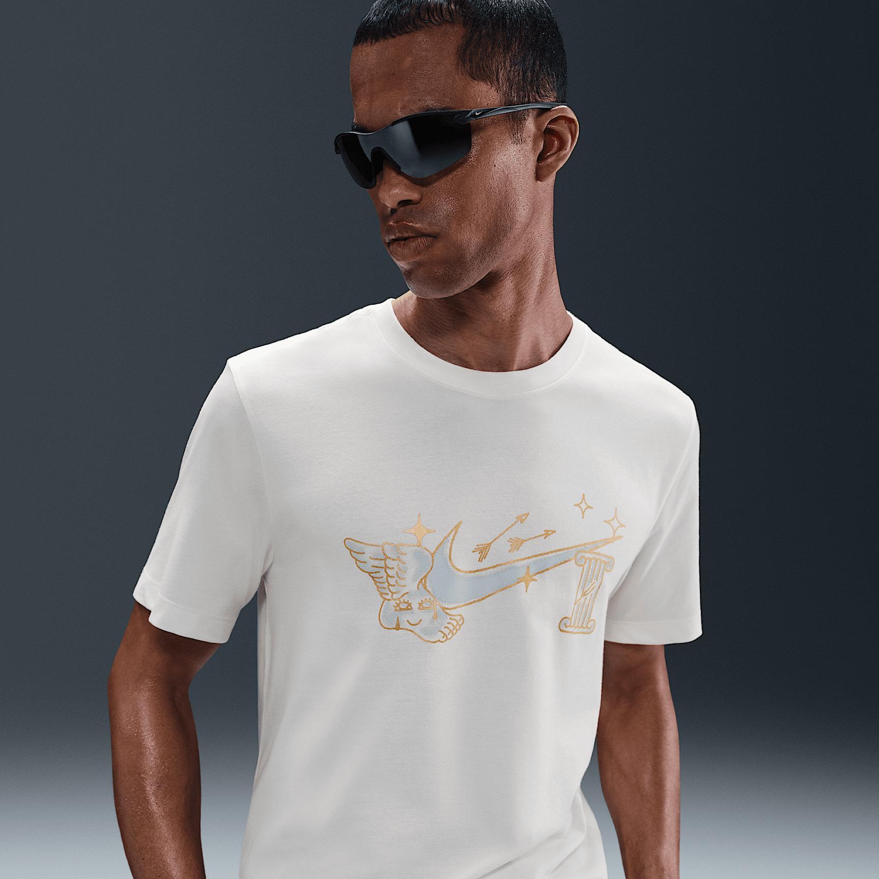 Nike Men's Dri-FIT Running T-Shirt Product Image