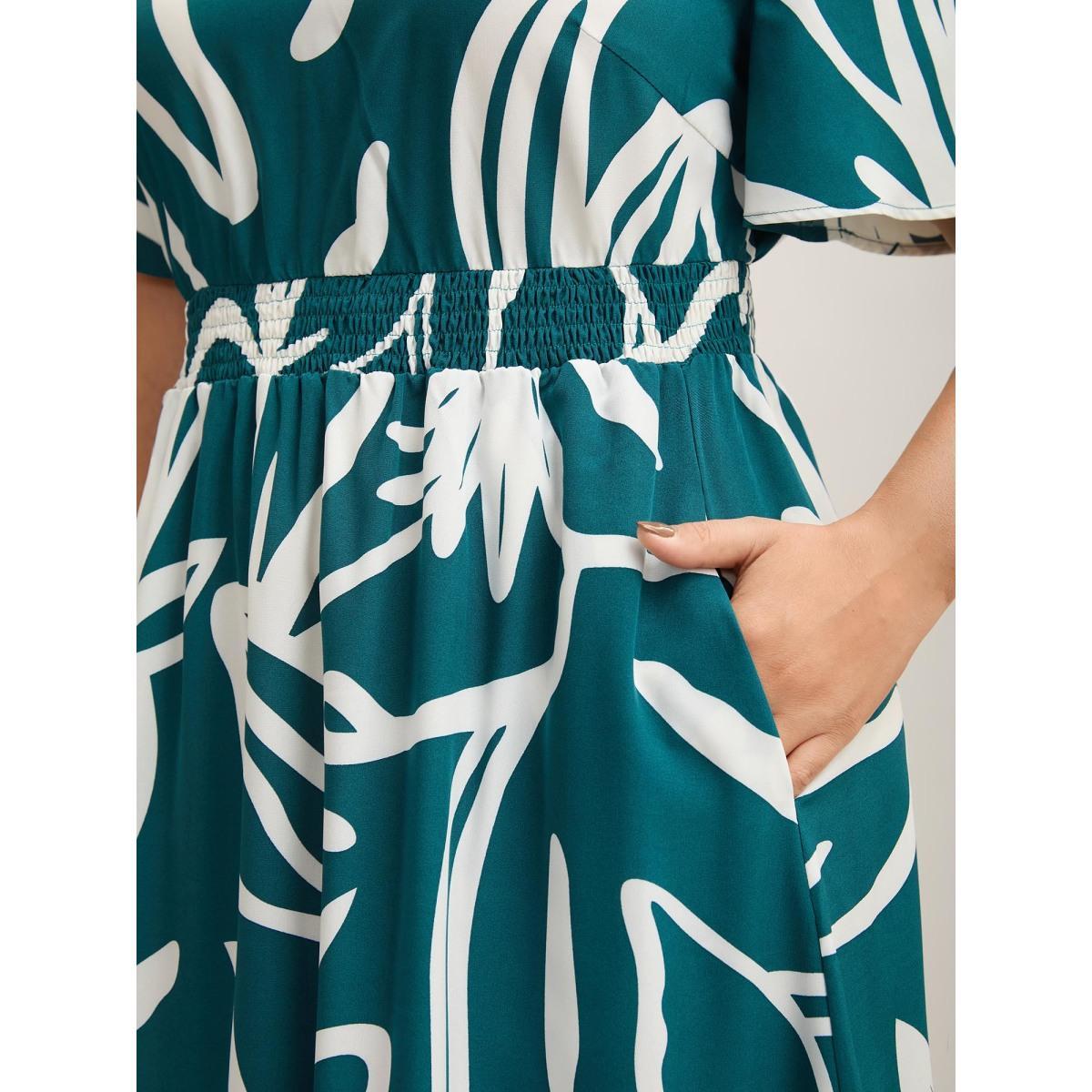Plus Size Large Flower Print Shirred Waist Midi Dress Teal Women V-neck Short sleeve Curvy BloomChic 26/4X Product Image