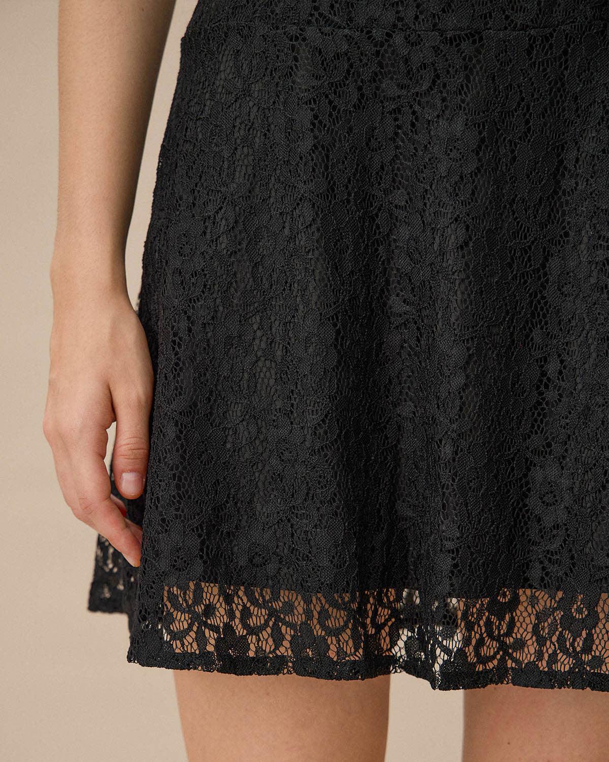 Black Lace Boat Neck Sleeveless Mini Dress Product Image