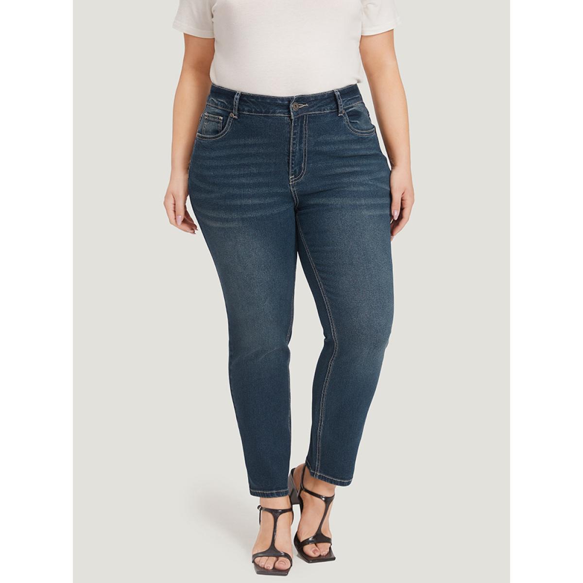 Plus Size Solid High Rise Pocket Dark Wash Jeans Women Midnight Casual Plain Plain High stretch Pocket Jeans BloomChic 26/4X Product Image