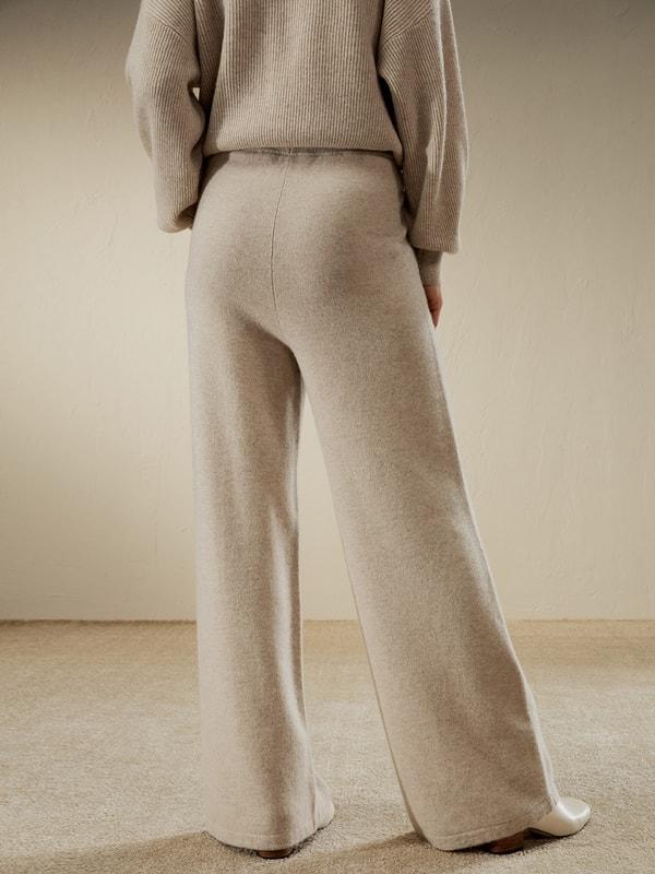 Fluid Cashmere Sweatpants Product Image