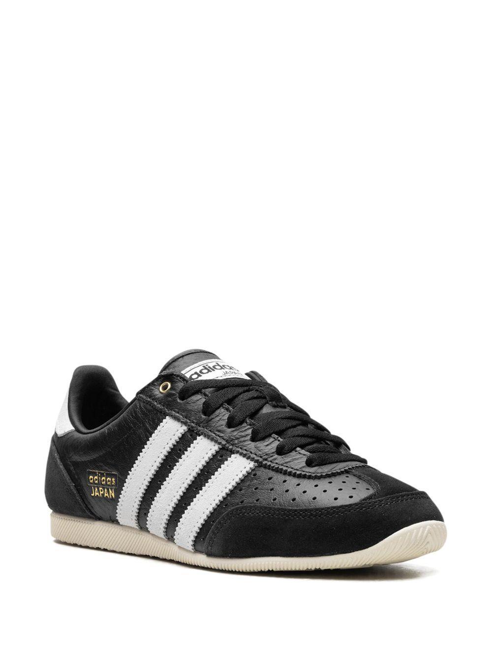 Japan "Core Black/Cloud White" sneakers Product Image