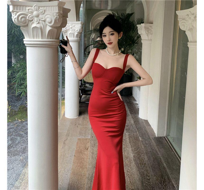 Spaghetti Strap Plain Maxi Mermaid Dress Product Image