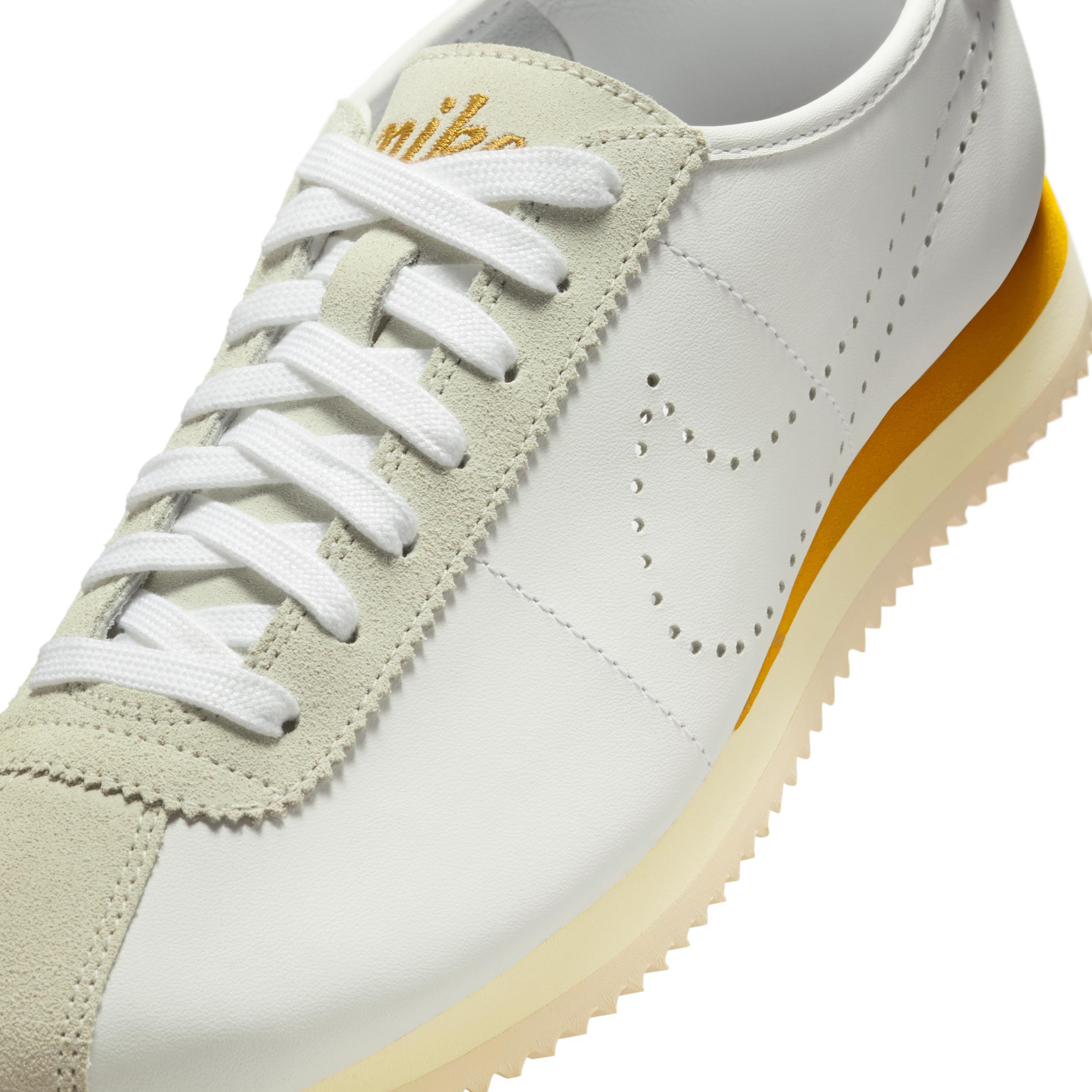Nike Women's Cortez Leather Shoes Product Image