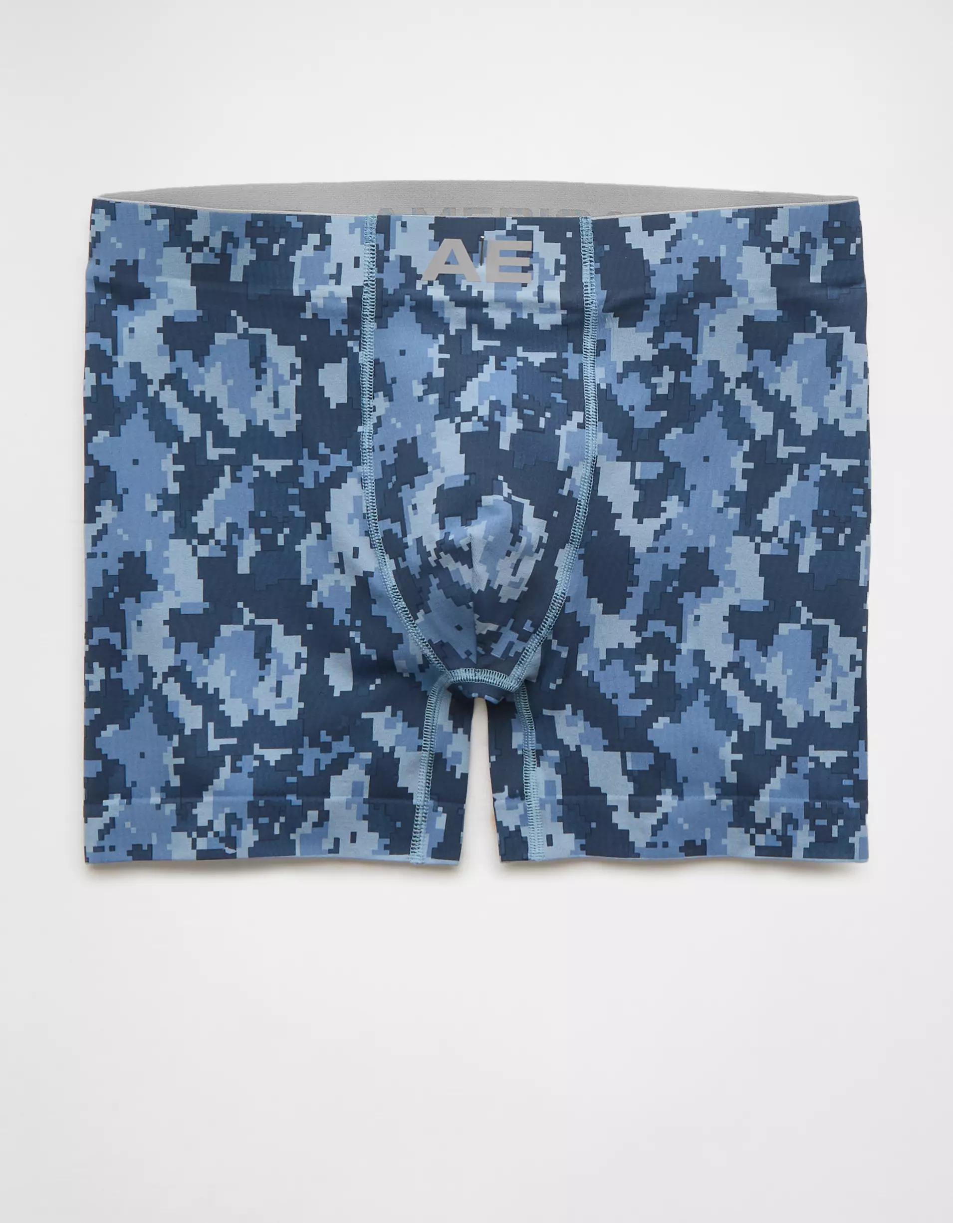 AEO Men's Camo 4.5" StealthMode Boxer Brief Product Image