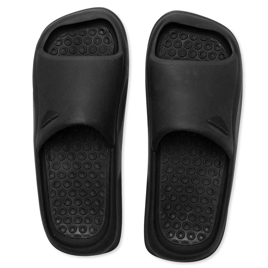 Eco Moulded Slider - Black//No Color Male Product Image