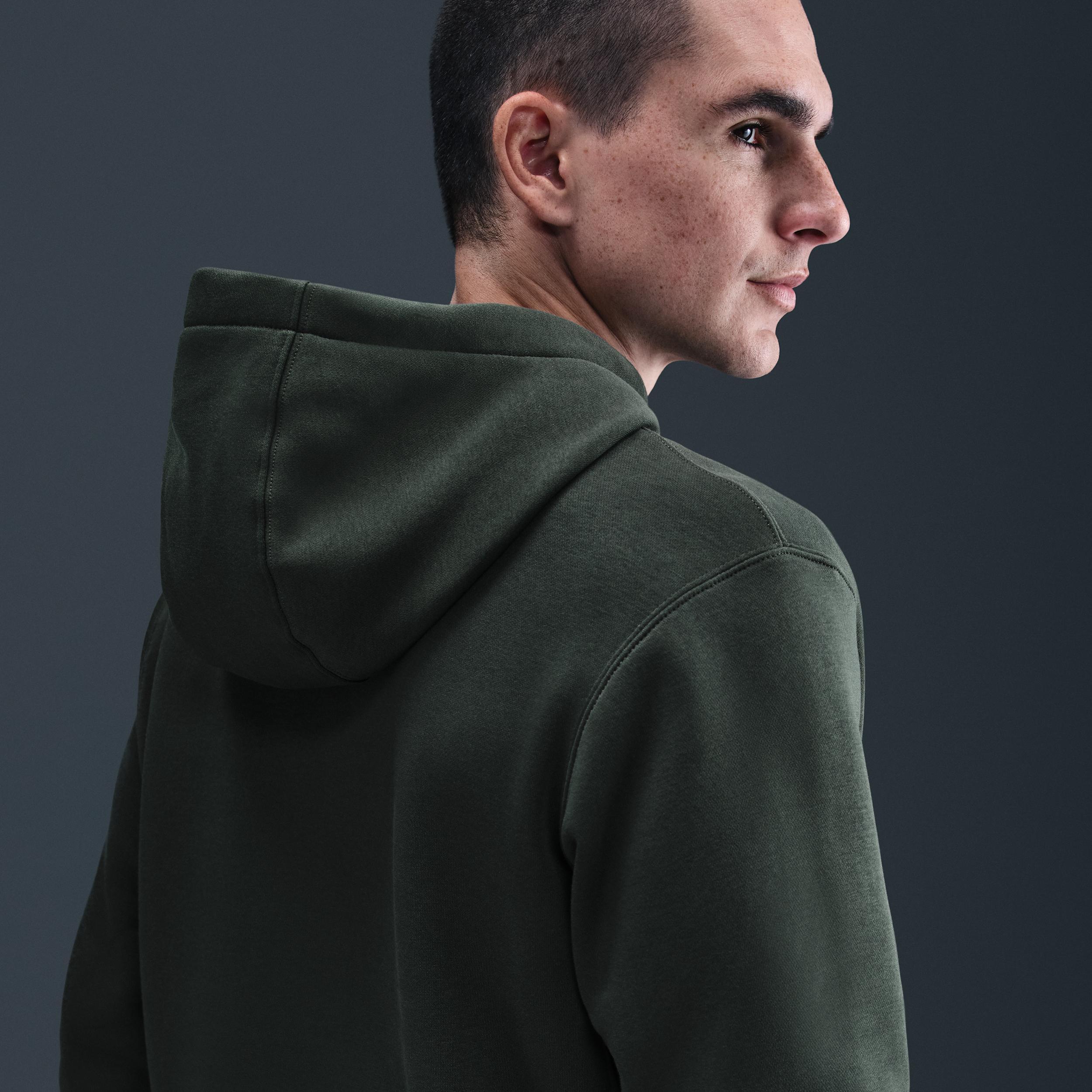 Chelsea FC Club Nike Men's Soccer Pullover Hoodie Product Image