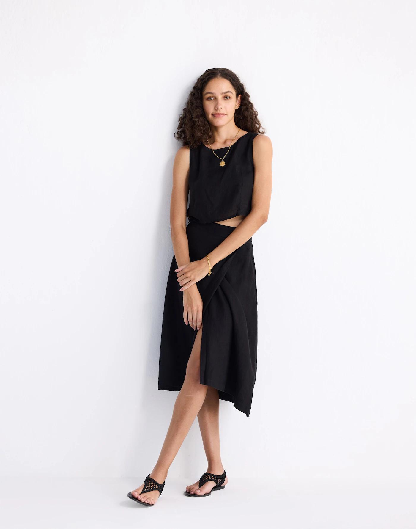 Reistor® Boxy Crop Top in 100% Black Hemp Product Image