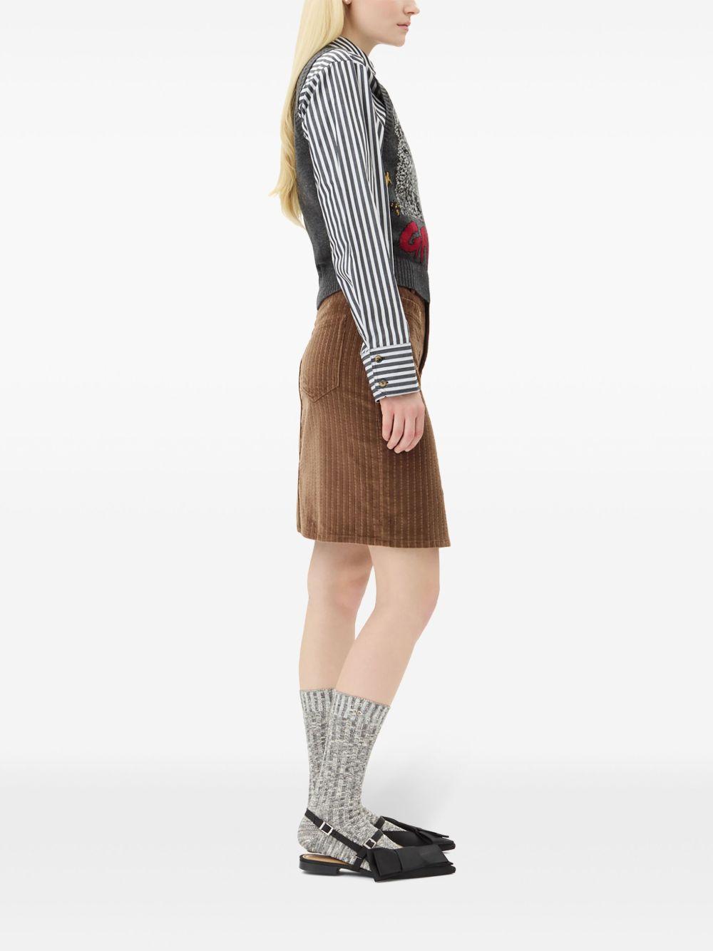 embroidered sleeveless vest Product Image