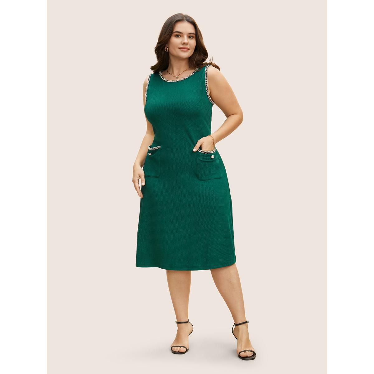 Plus Size Round Neck Contrast Webbing Patched Pocket Dress DarkGreen Women Elegant Texture Round Neck Sleeveless Curvy BloomChic 22-24/3X Product Image