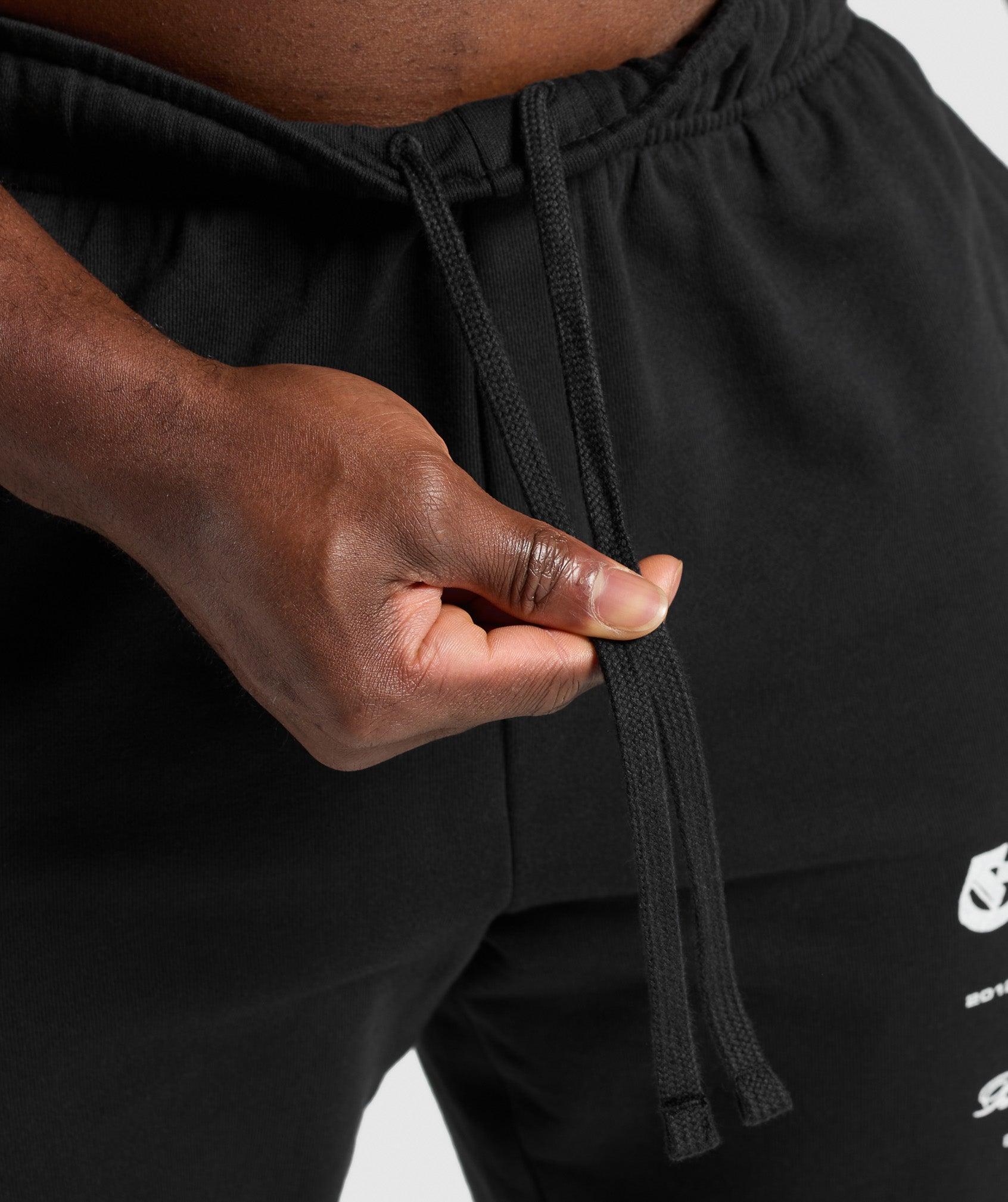 Gymshark Break Your Barriers Joggers - Black Male Product Image