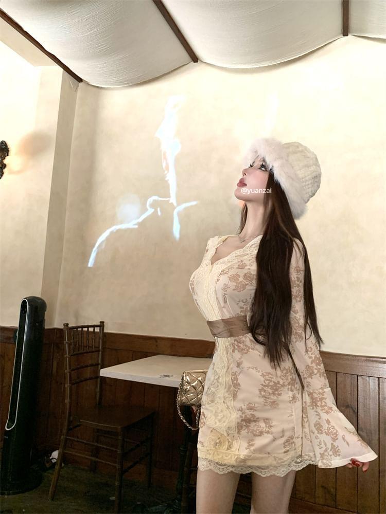 Long-Sleeve V-Neck Lace Mini Bodycon Dress Product Image