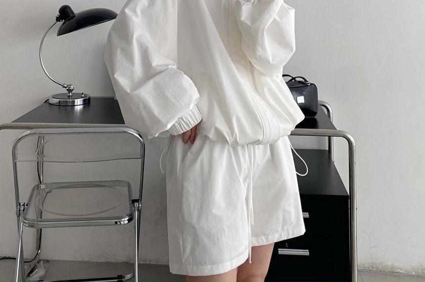 Set: Long-Sleeve Plain Jacket + Sports Shorts Product Image