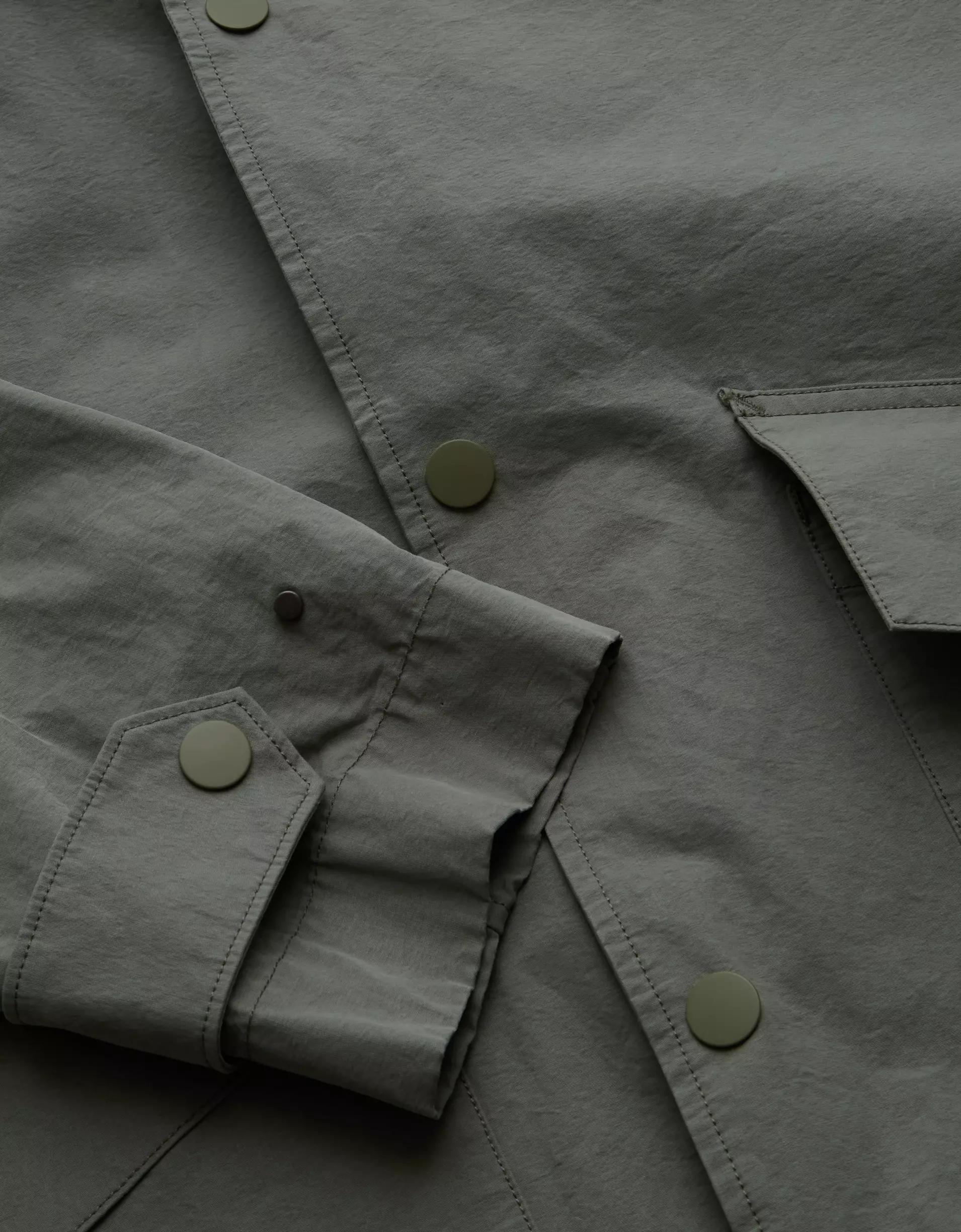 AE77 Premium Mac Raincoat Product Image