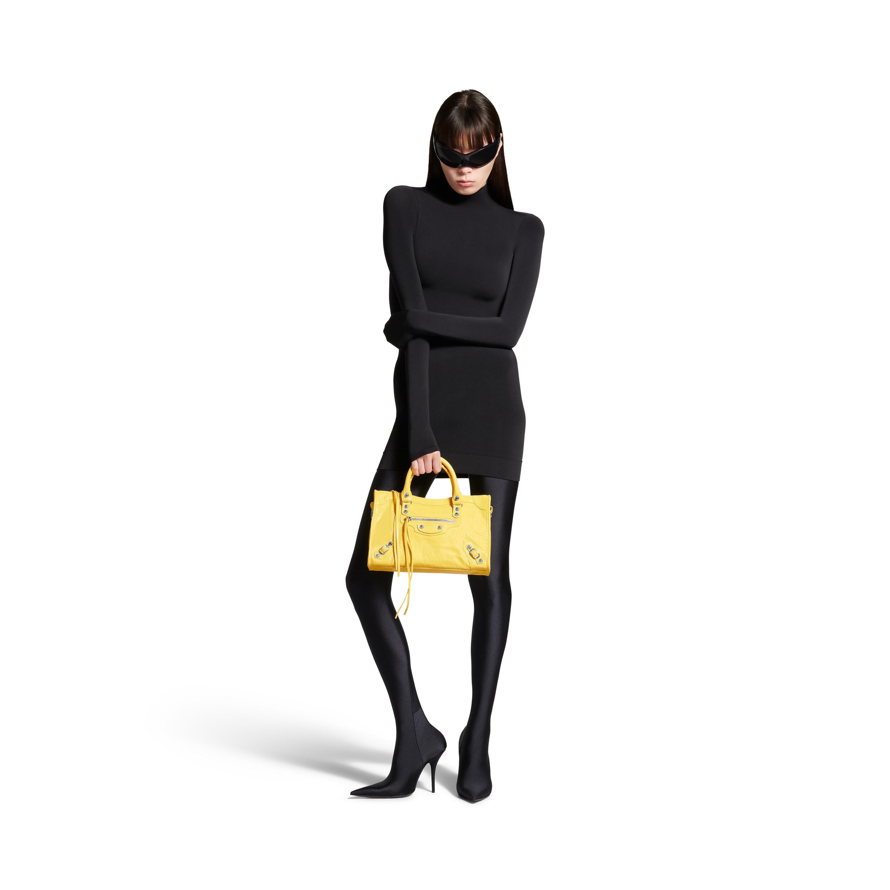 Women's Le City Small Bag in Yellow Product Image