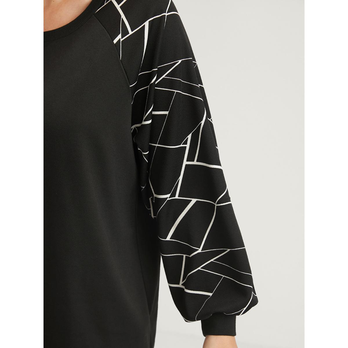 Plus Size Geometric Raglan Sleeve Round Neck Sweatshirt Women Black Elegant Patchwork Round Neck Dailywear Sweatshirts BloomChic 30/6X Product Image