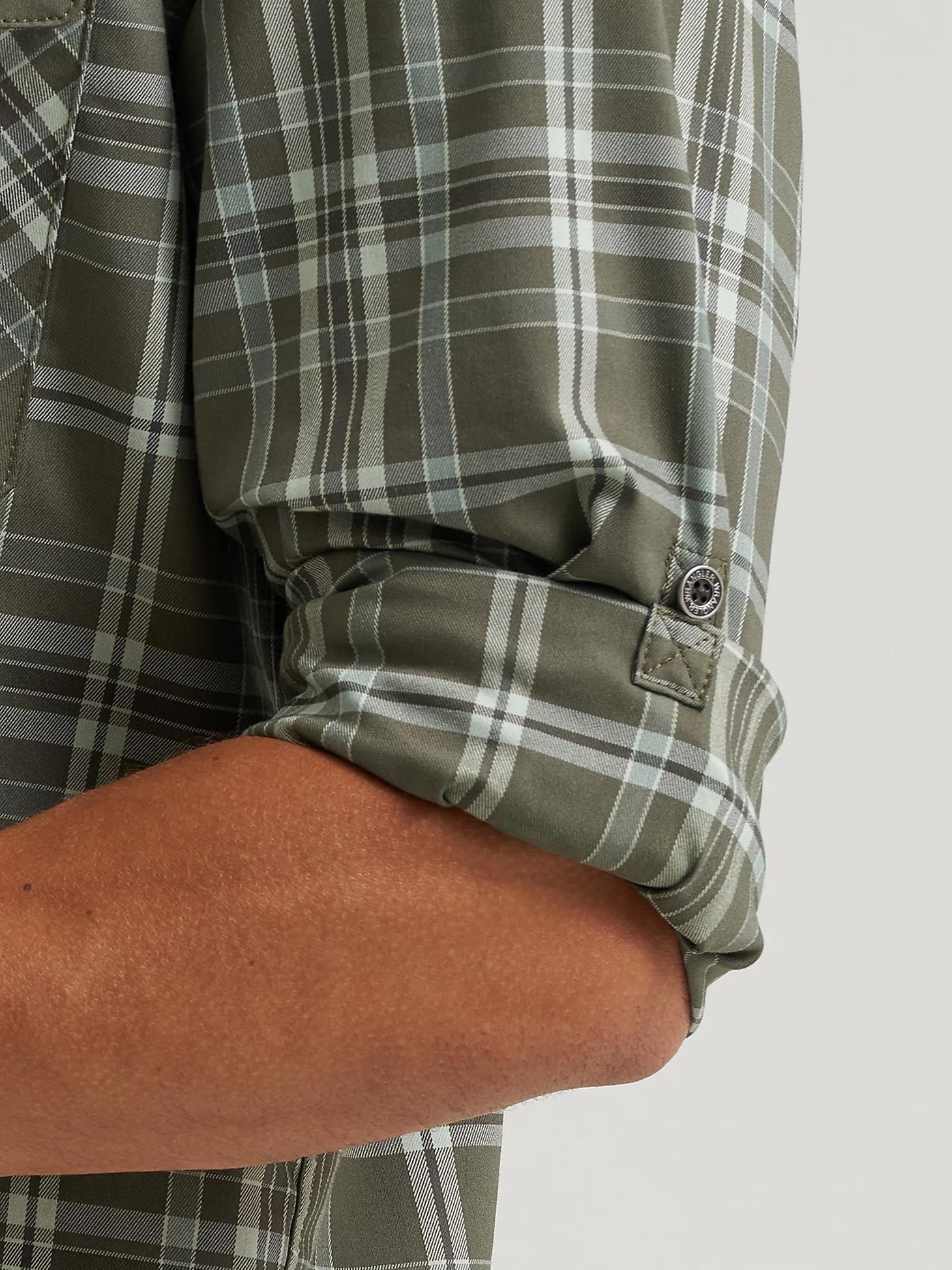 Men's Outdoor Stretch Plaid Shirt | Men's SHIRTS | Wrangler® Product Image