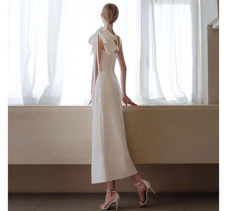 One-Shoulder Bow Slit Sheath Cocktail Dress Product Image