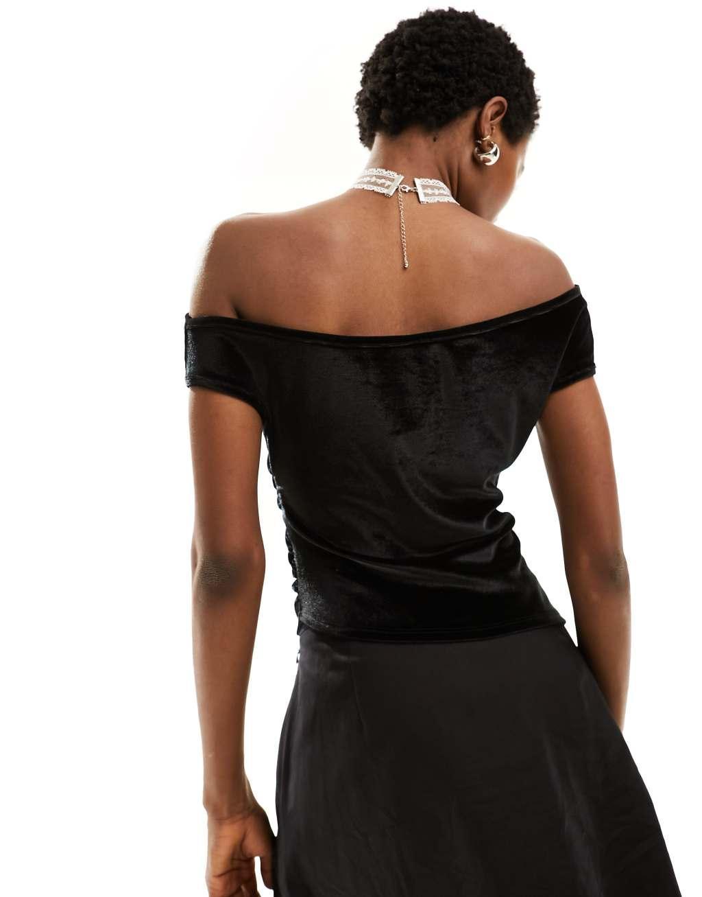 COLLUSION velvet asymmetric top Product Image
