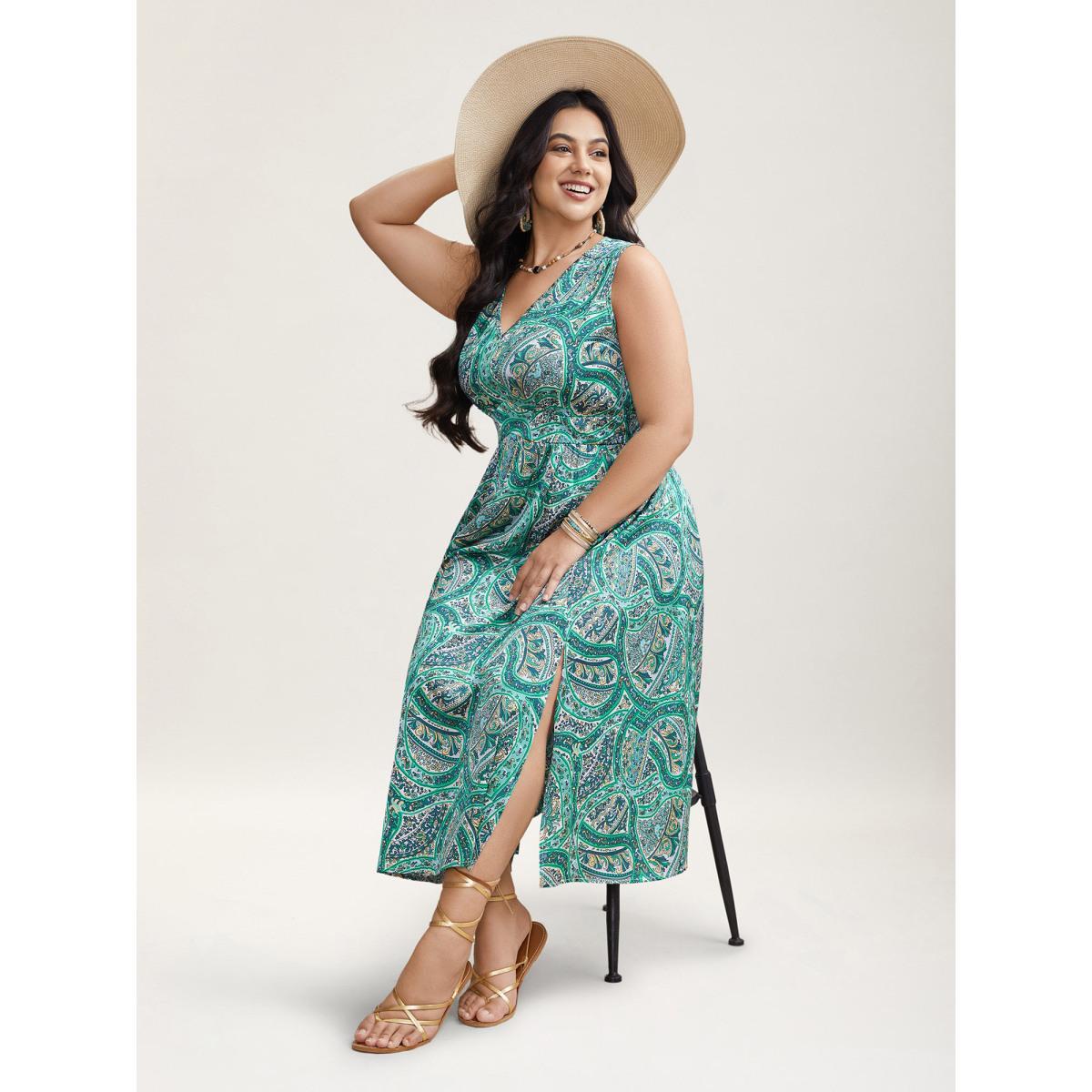 Plus Size Paisley Print Off-Sleeve V-Neck Midi Dress Truegreen Women Resort Slit V-neck Sleeveless Curvy BloomChic 12/L Product Image