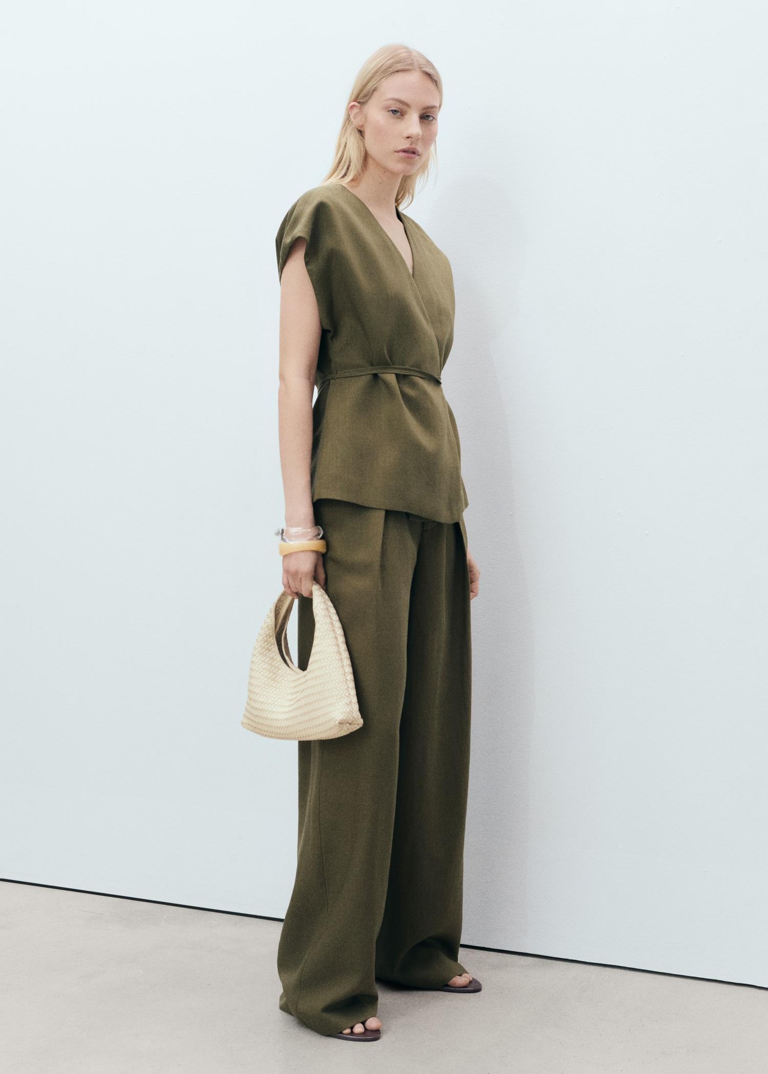 Crossed linen lyocell top - Women | MANGO USA Product Image