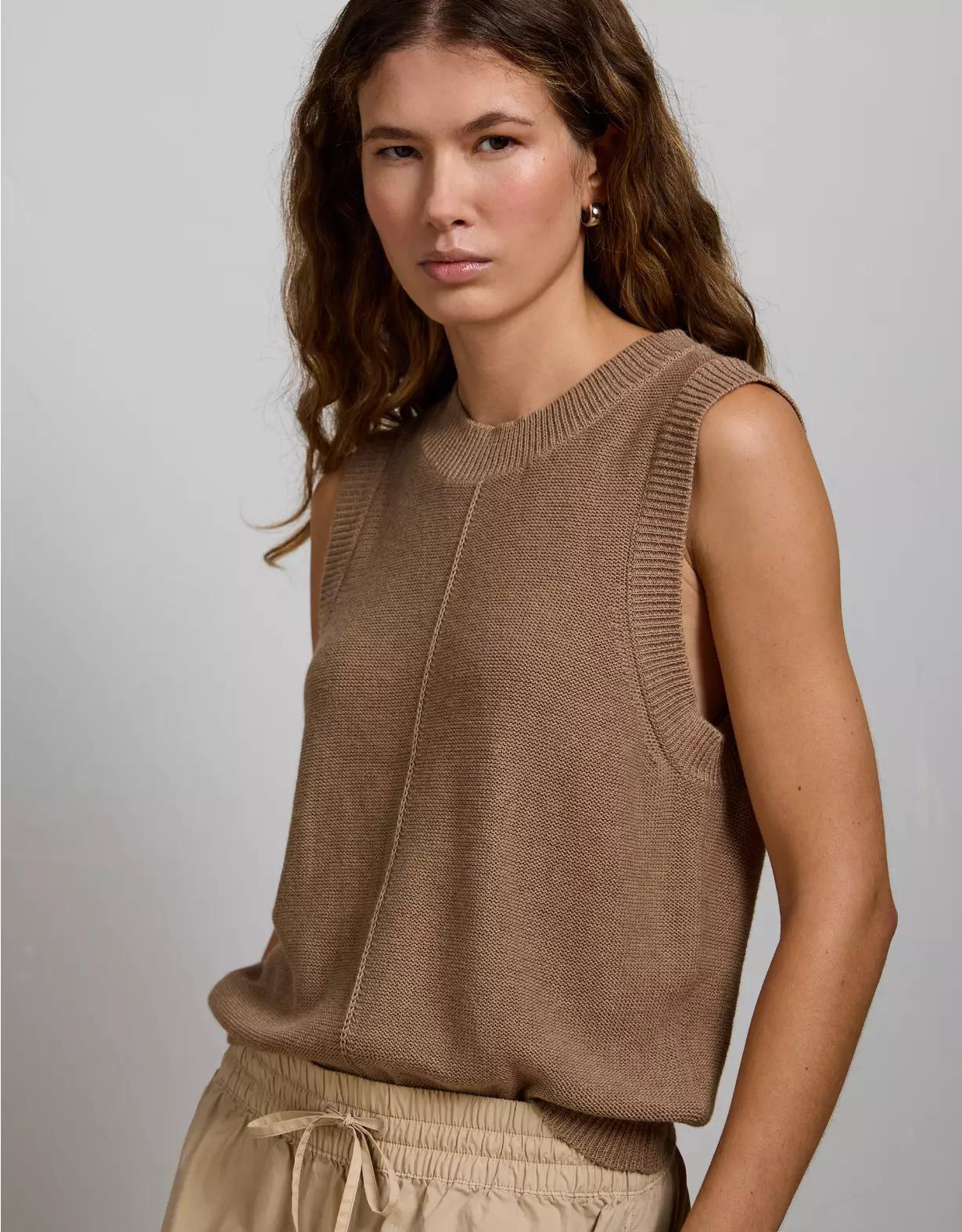 AE77 Premium Sweater Tank Top Product Image