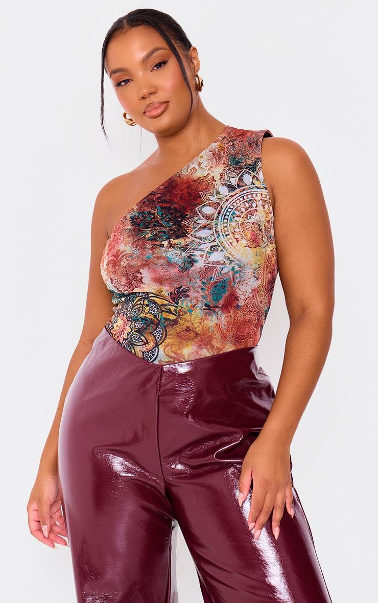 Plus Multi Paisley Printed Asymmetric Mesh Top Product Image