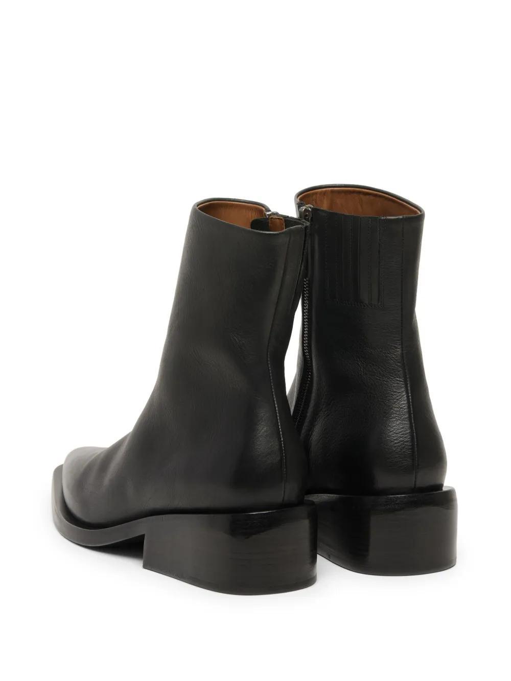 calf leather pointed toe boots Product Image