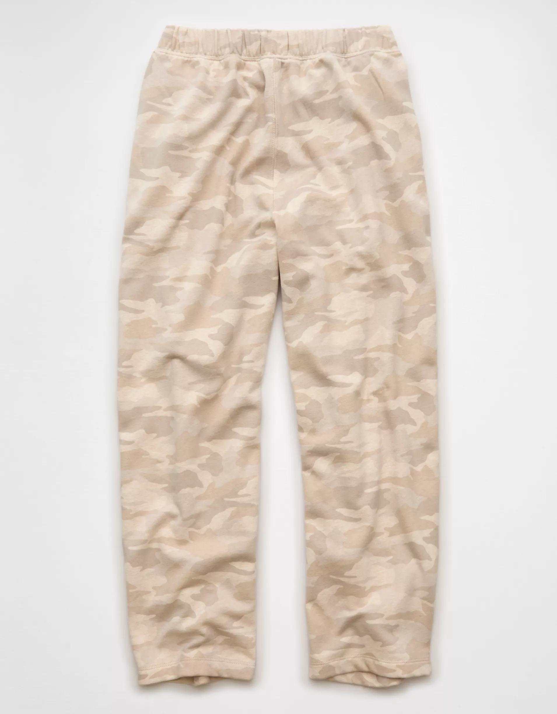 AE Everyday Luxe Barrel Sweatpant Product Image