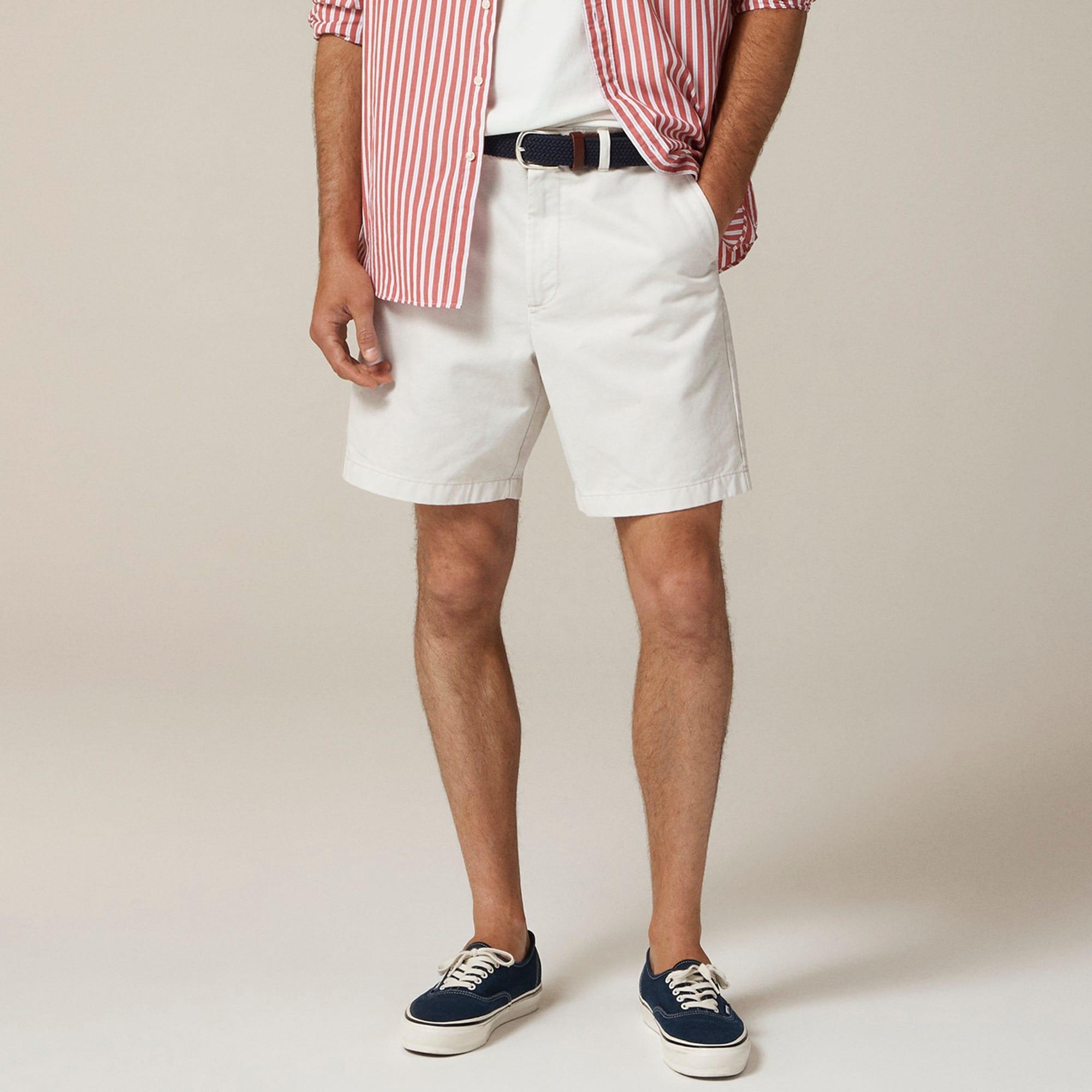 8" Classic chino short Product Image