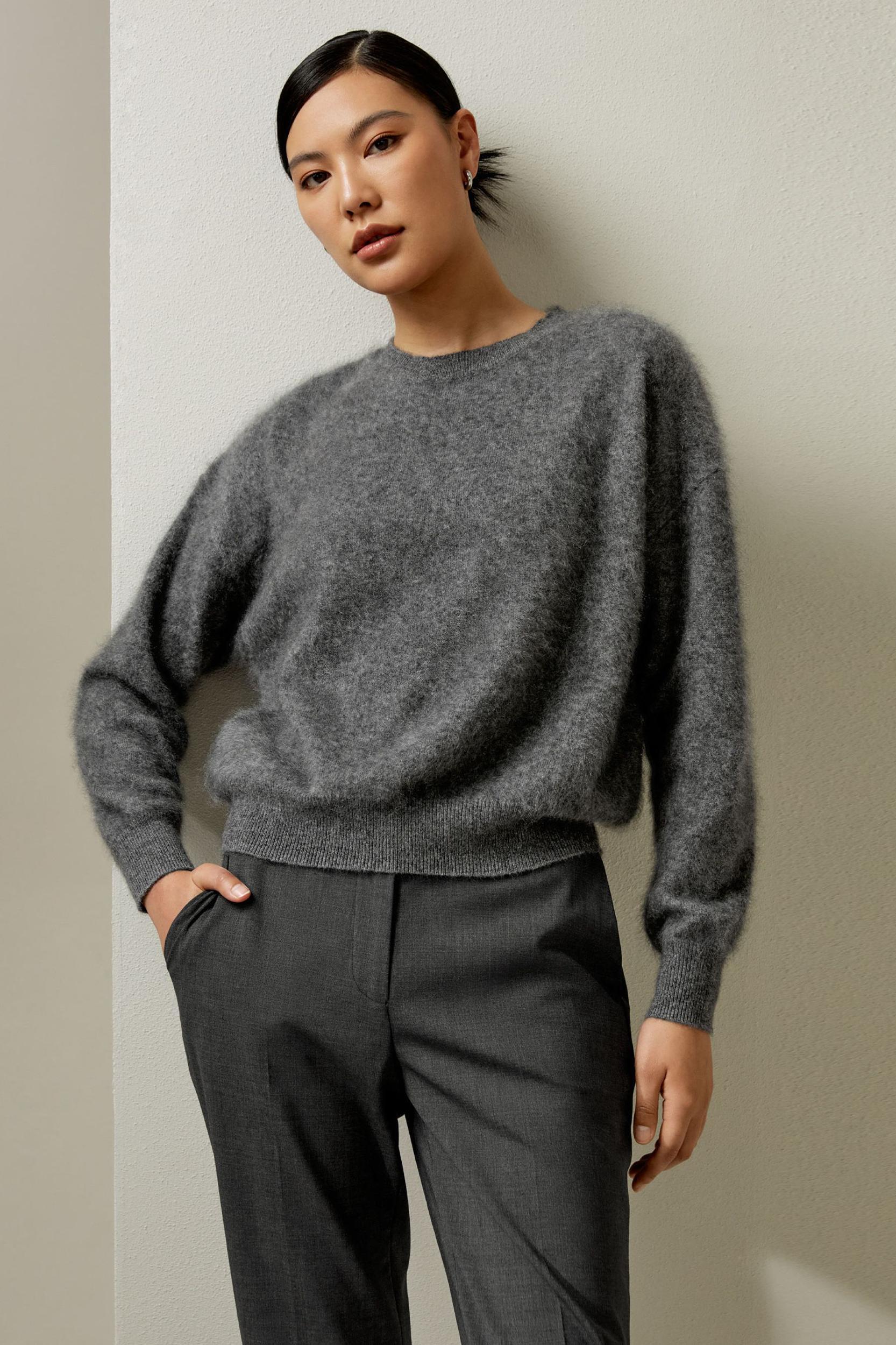 Relaxed Drop-Shoulder Cashmere Sweater Product Image