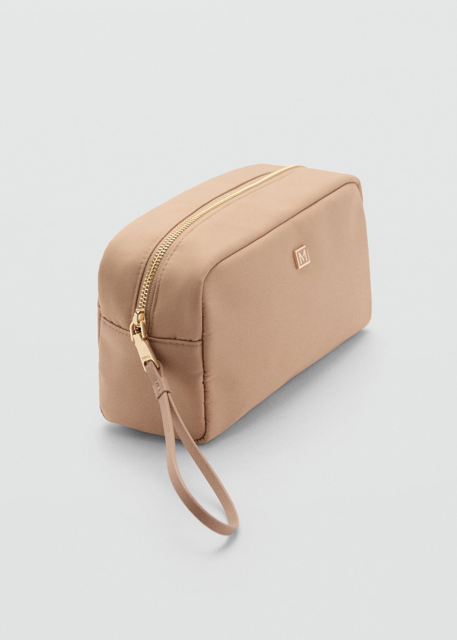 Zipped toiletry bag with logo - Women | MANGO USA Product Image