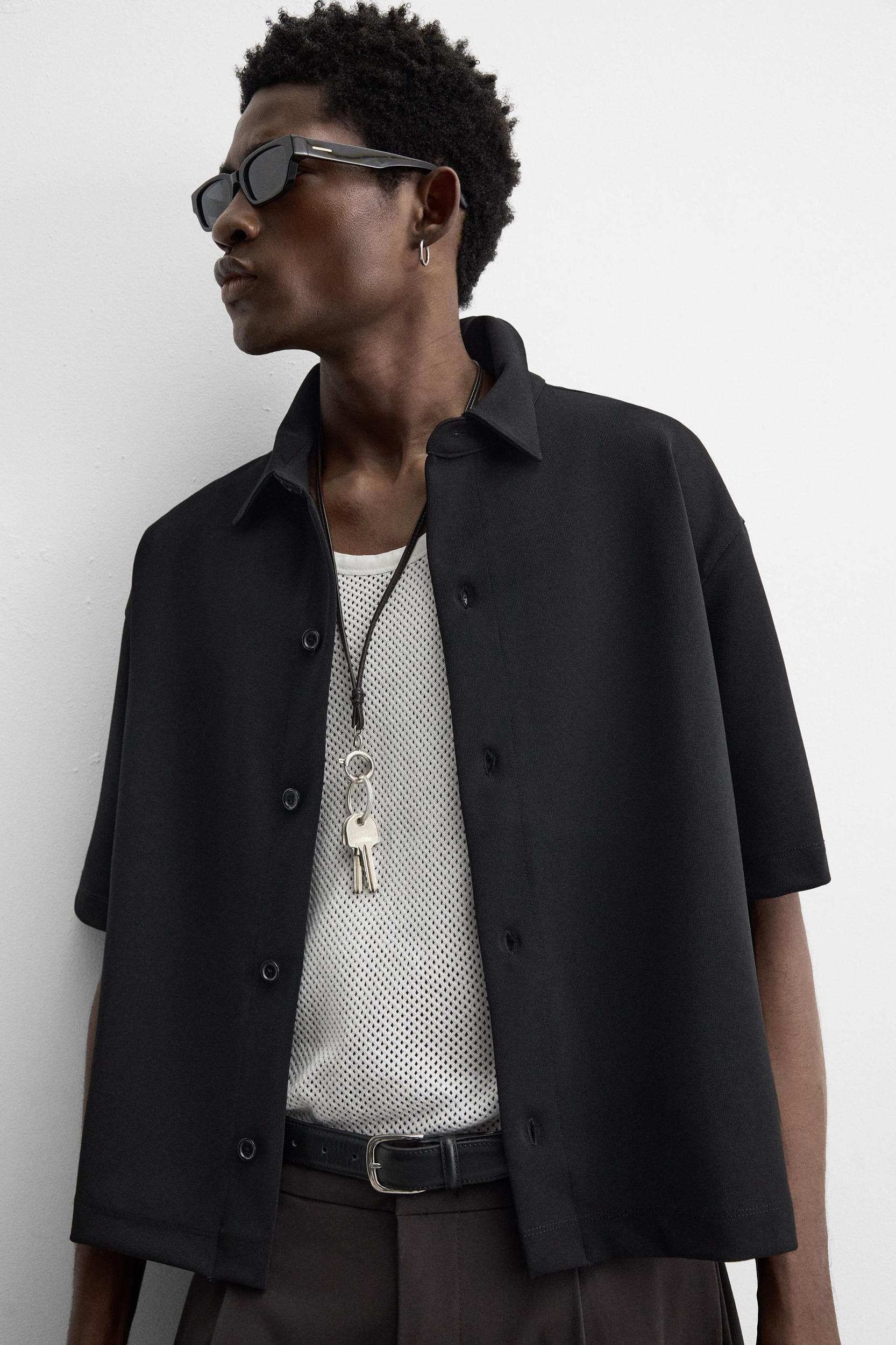 INTERLOCK TEXTURED SHIRT Product Image